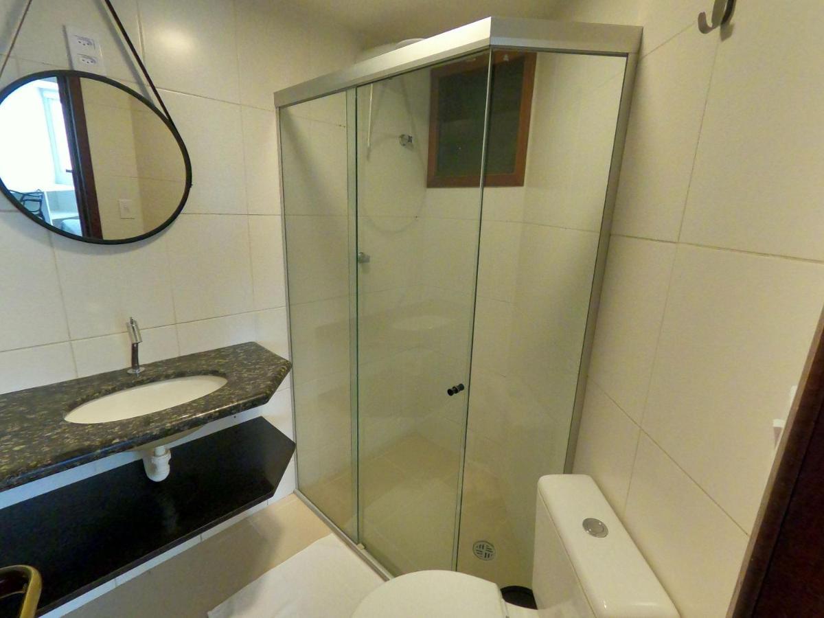 Edf Casabela - Beira Mar Com 2 Quartos Sendo 1 Com Vista As Piscinais Naturais Com Ar Condicionado Em Todos Os Quartos E Na Sala - 1 Vaga De Garagem